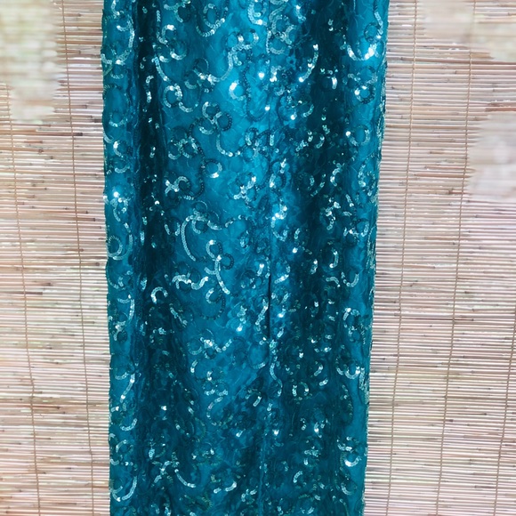 Mike Benet Formal Gown - Picture 9 of 11